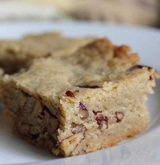 What a wonderful, melt-in-your-mouth treat. I just printed it three days ago, and I have already used it TWICE! Just going to make a double batch next time haha. Great job on this one!